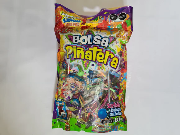 Bolo piñatero.